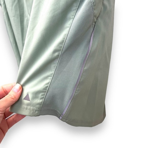 Vitality Balance Athletica Shorts Mens XXL Green Run Gym Workout Beach Athletic - Picture 5 of 8